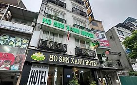 Ho Sen Xanh Hotel